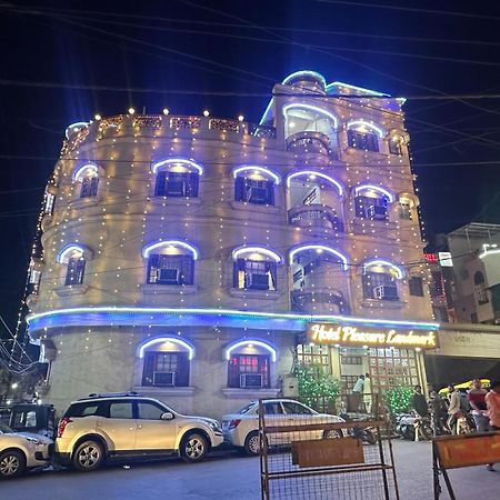 Hotel Pleasure Landmark Ujjain Exterior photo